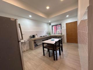 Seremban Homestay with private pool - 6