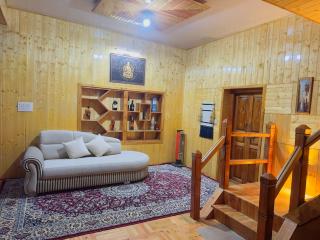 Cozy Himalayan Stay in Scenic Sainj Valley - 5
