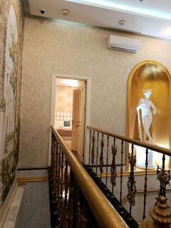 Dionis Boutique Nizami Street Hotel - 9