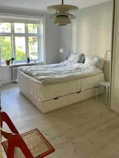 Grand Apartment With Balcony On Østerbro - 1
