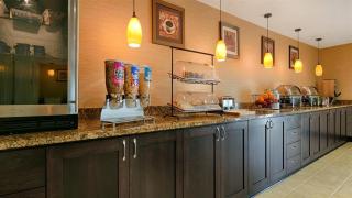 Best Western Plus Grand Manor Inn - 6