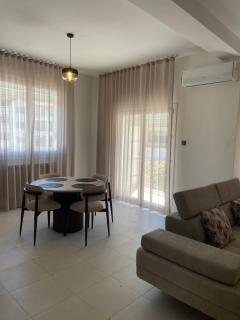 Cozy and modern apartment 20 minutes from the city-center - 4