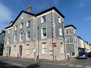 4 bedroom house, central Ulverston - 7
