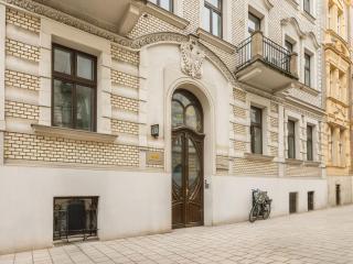 The Eleven by Fragola Apartments - 9