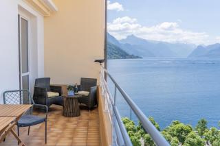 Lake View Apartment, Blick auf den Traunsee und auf das Schloss Orth - ideal für Paare und Genießer - 9