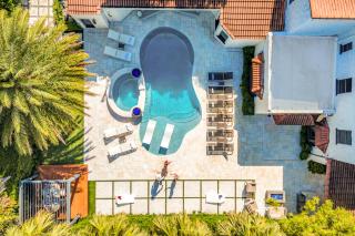 Near Beach Las Olas Heated Pool Grand Residence Merlot Key - 5
