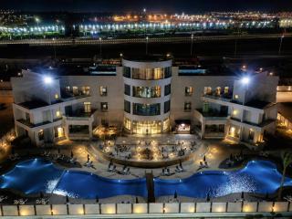Jewel Plaza and Aqua Park - 0
