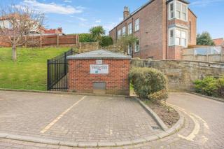 3 Bed in Whitby oc-w1007 - 5