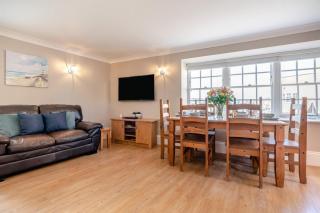 3 Bed in Whitby oc-w1007 - 9