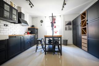 Boutique Stay in the heart of Idrija - 4