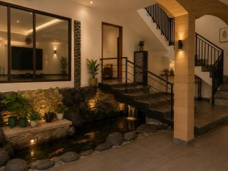 Villa Viyanes Sentul - 2