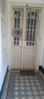 Family apartment with two bathrooms near to city - 0