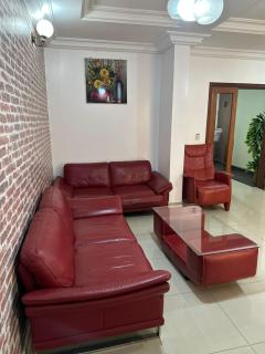 Appartement bon standing 3 chambres avec balcon et ascenseur - 7