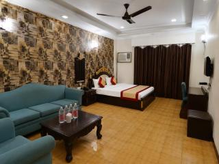 Hotel Maurya Heritage In Karol Bagh - 5