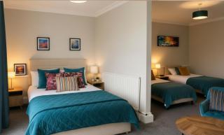 Station Hotel - 3