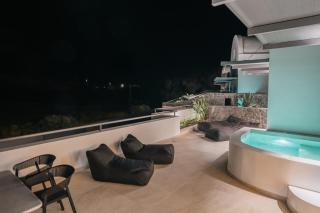 Serenity Collection Suites - 8