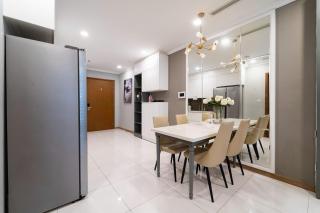 Landmark 6 Vinhomes Central Park - 4