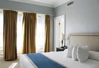 The Priory Hotel - 8
