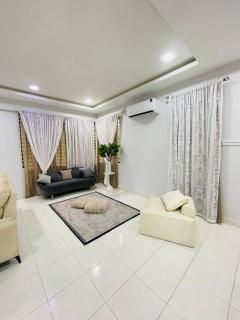lana homestay - 6