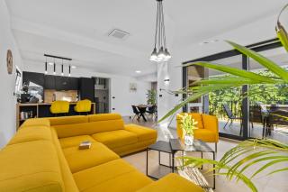 Vila Prisunca with jacuzzi & swimming pool - 4
