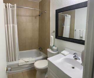 Complexe Hotelier Escoumins - 1