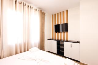 Seabreeze Apartments - 8