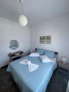 Blue Horizon of Poros - 6