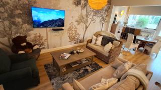 Asymi House - 2