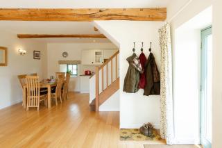 Will's Cottage - 5