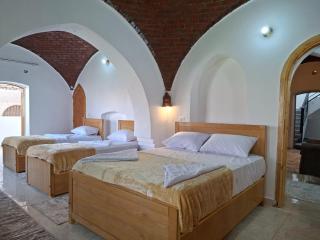 Habu Domes Hotel - 9