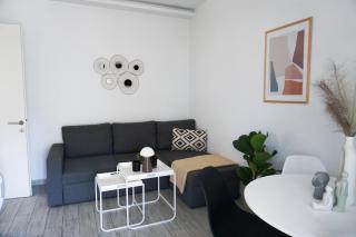 Seaside Apartment in Kalamitsa Area - 6