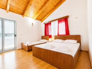 Countryside Villa - 4