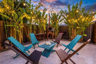 Bamboo Bliss 4BR 4BA Private Home with Heated Pool Pizza Oven and Putting Green - 4