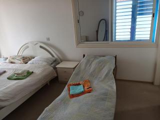 Room in amazing villa in tourist area near beach - 7