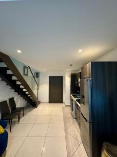 Skyline Apartments - 6