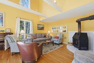 Families, Plenty Of Space, Summer Vibes Awaits - 0