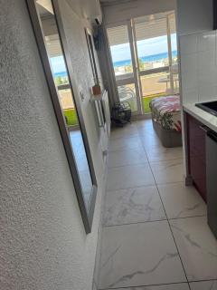 SHOWTIME NATURISTE PORT NATURE 6 parking privé clim ascenseur vue mer - 9