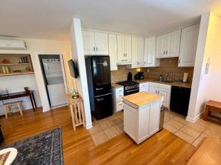 NEW Garden Duplex with Private Patio and Yard - 8