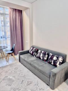 Four Seasons Apartments - 5