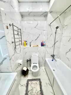 Four Seasons Apartments - 3