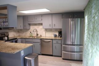 Cozy Condo in the Heart of Mandarin - 7