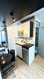 1 br charming 2 storey apt at chic Invalides-Orsay-StGermain - 1