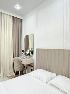 Luxury Apartments Premium Class рядом с MEGA Park - 0