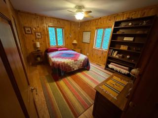 The Timber Hideaway - 4