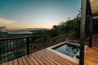 Casa Tucán by LAR Architects - pool and sea view - 4