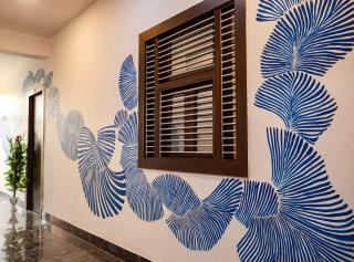 Amara Inn by Sandane Homes Near Expo mart and Pari Chowk - 8