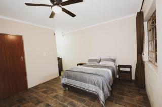 Riverside Paradise De Tweedespruit Cullinan - Cabanas Standard - 4