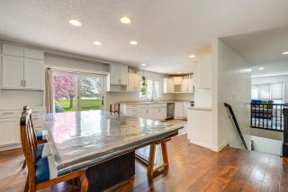 Spacious Home: Private Deck | 4 Mi to Dtwn Fargo - 9