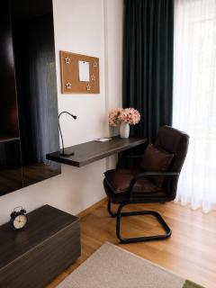 Adrian Home Libra - 5