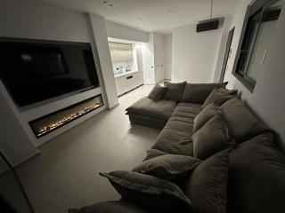 Alimar Pool Suite - 2